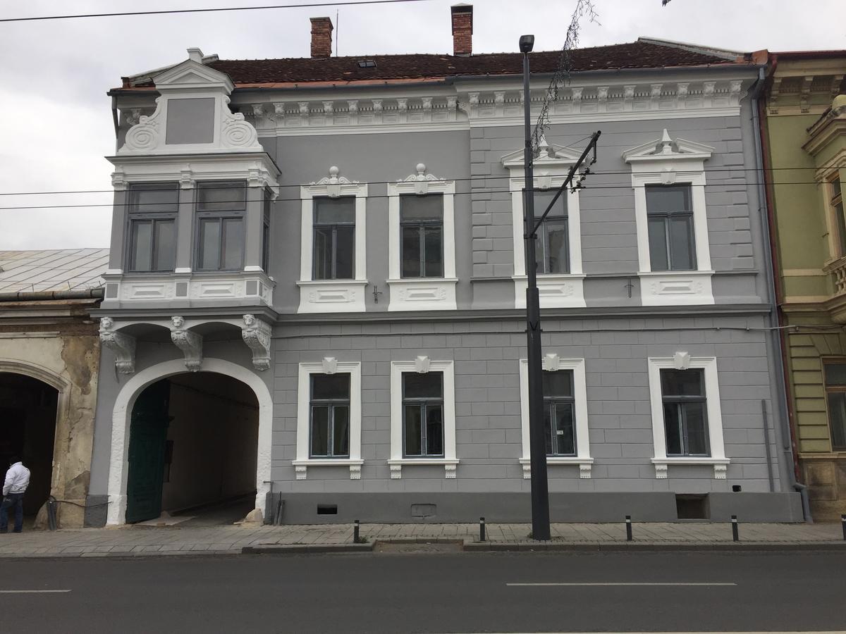 Mansion Josephina Apartment Клуж-Напока Екстериор снимка