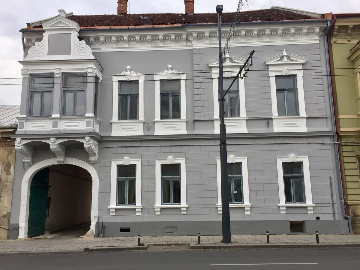 Mansion Josephina Apartment Клуж-Напока Екстериор снимка