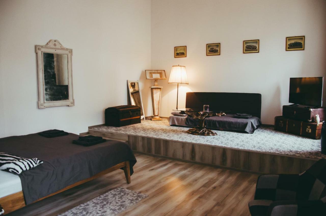 Mansion Josephina Apartment Клуж-Напока Екстериор снимка