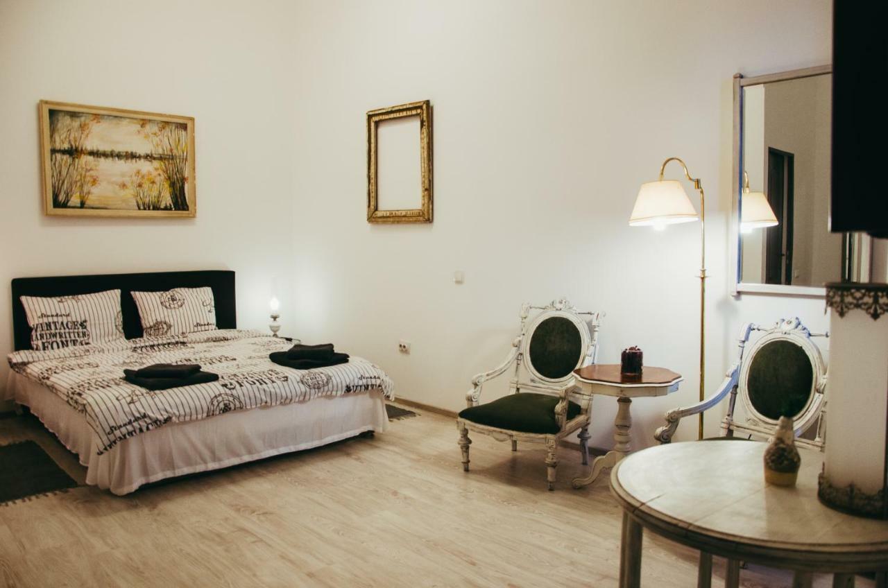 Mansion Josephina Apartment Клуж-Напока Екстериор снимка