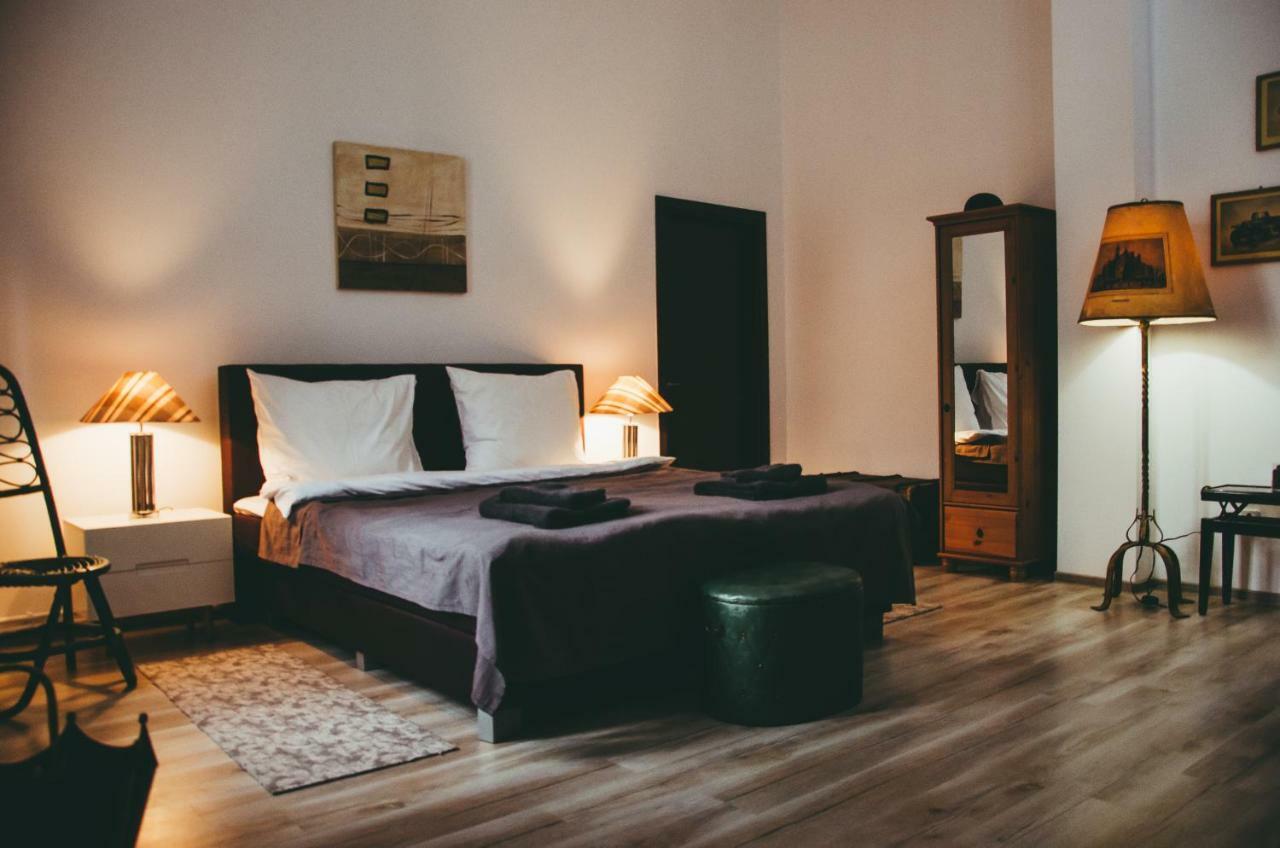 Mansion Josephina Apartment Клуж-Напока Екстериор снимка